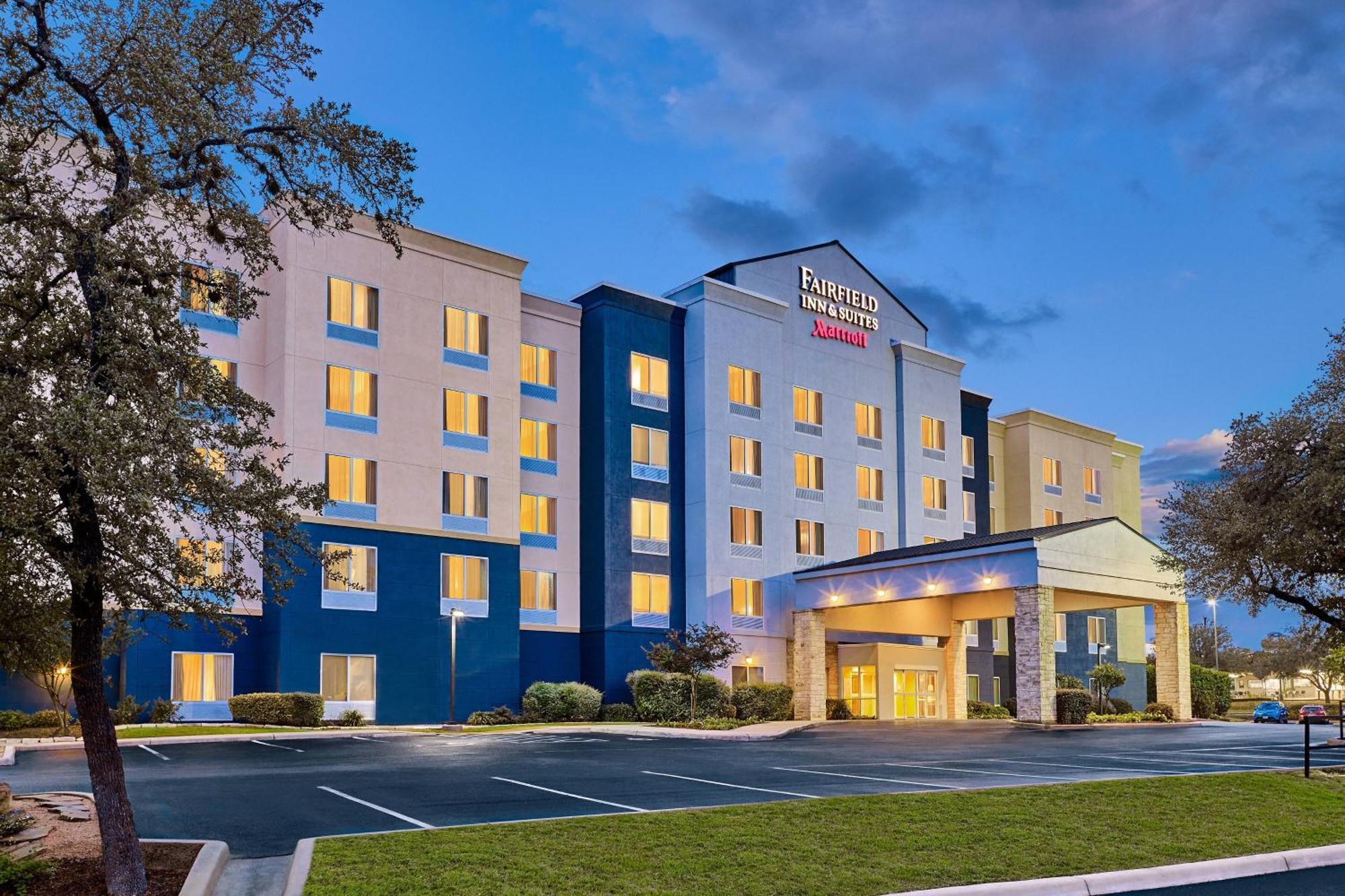 Fairfield Inn And Suites By Marriott San Antonio Northeast / Schertz / Rafb Екстер'єр фото