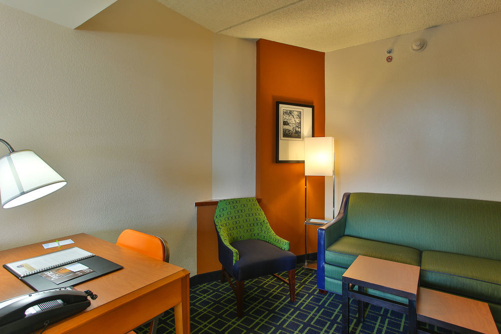 Fairfield Inn And Suites By Marriott San Antonio Northeast / Schertz / Rafb Екстер'єр фото