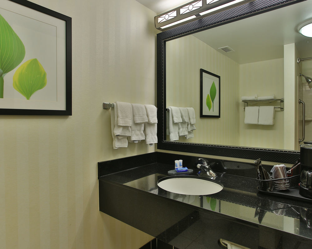 Fairfield Inn And Suites By Marriott San Antonio Northeast / Schertz / Rafb Екстер'єр фото